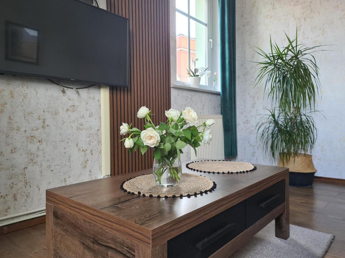 Apartament W Rynku For You Болеславец Экстерьер фото